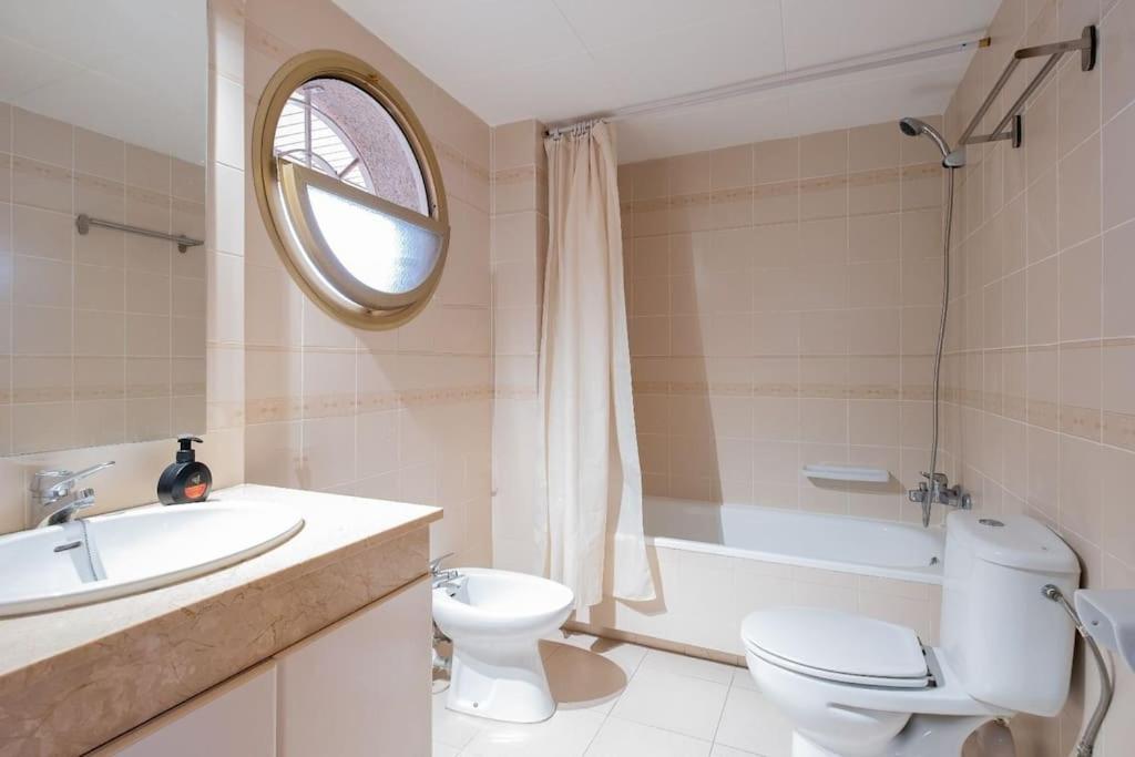Apartamento En Salou Con 3 Piscinas Junto A Port Aventura Экстерьер фото